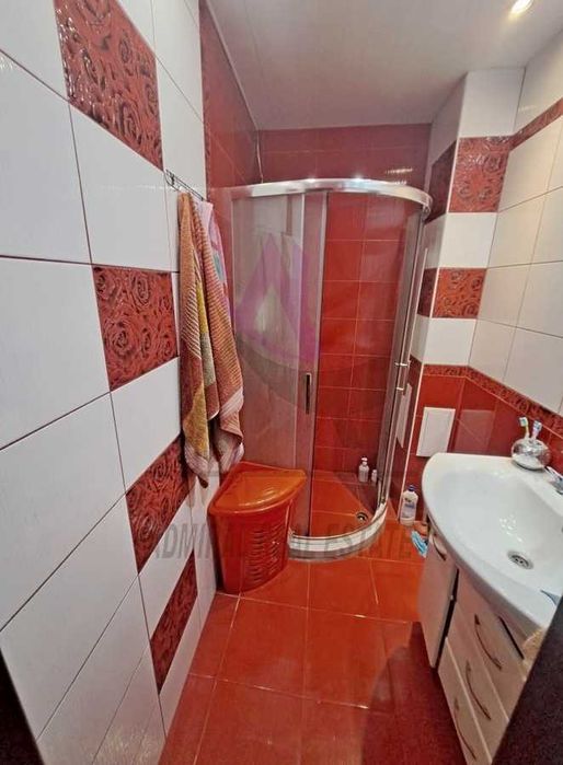 Дава се под наем Тристаен апартамент в Варна, Младост 1 - 90 кв.м за 550 € - Снимка #4