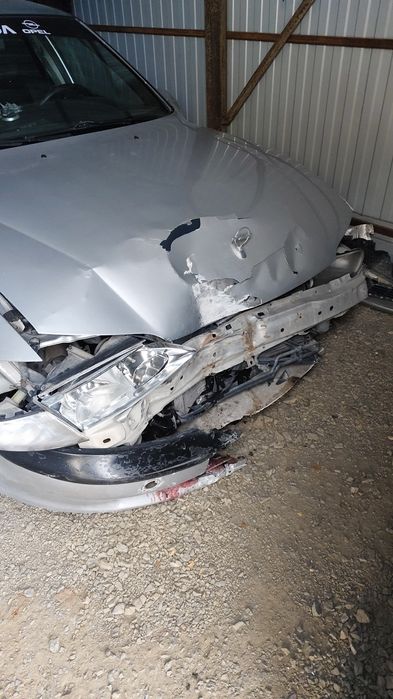 Опель ветра Б 98 год