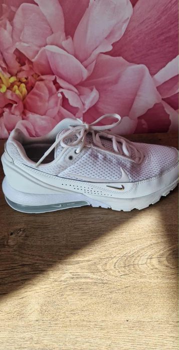 Маратонки Nike