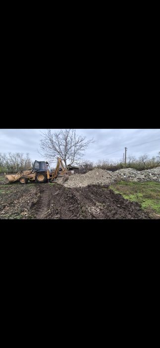 Buldoexcavator de inchiriat