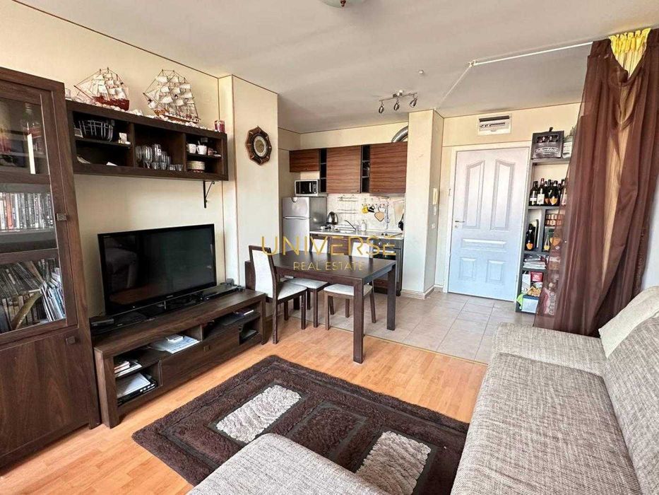 Продава се Двустаен апартамент в к.к. Слънчев бряг - 62 кв.м за 1080 €/кв.м - Снимка #1