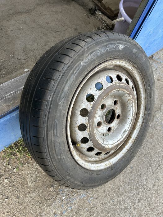 Продам колесо на 185/60 R15