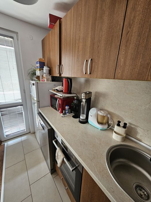 Модулна ъглова кухня с остров