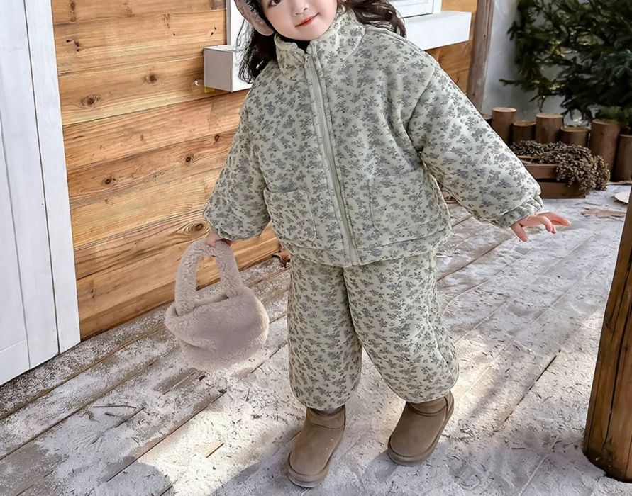 Костюм для девочек тёплый