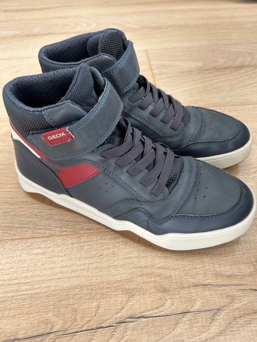 Високи кецове обувки Geox 37 номер отлични