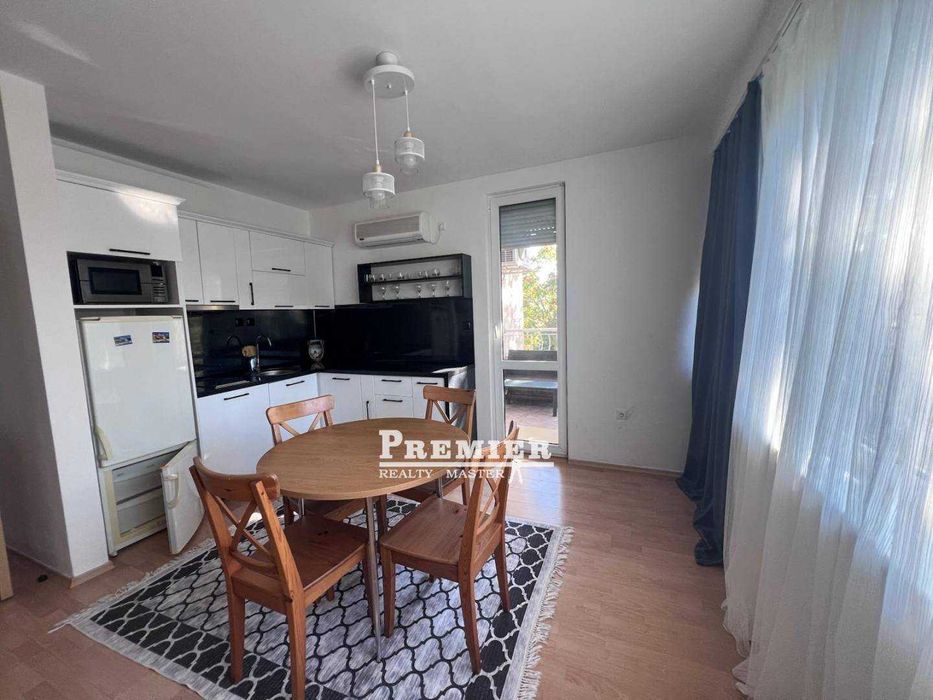 Продава се Двустаен апартамент в к.к. Слънчев бряг - 70 кв.м за 1258 €/кв.м - Снимка #19