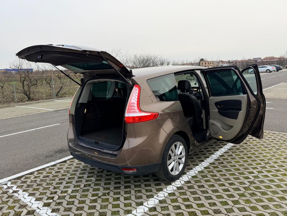 Vand Renault Grand Scenic 3 2011 Automat 150 CP