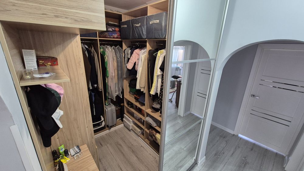 Продаётся Квартира с хорошим ремонтом