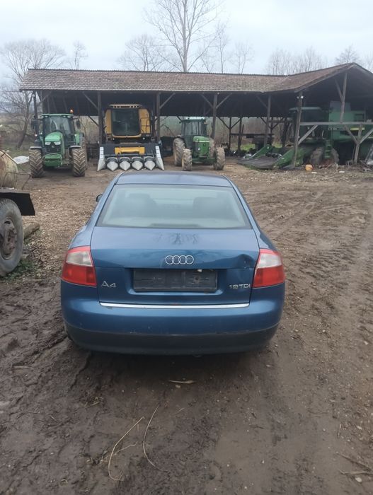 Audi A4 2002 radiat