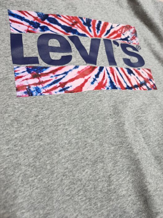 Levis xxl оргинальные толстовка на замке