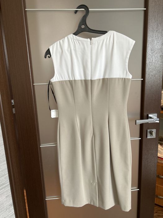 Платье деловое