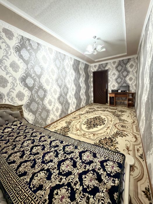 Срочно продаётся 2-комнатная квартира в центре города!