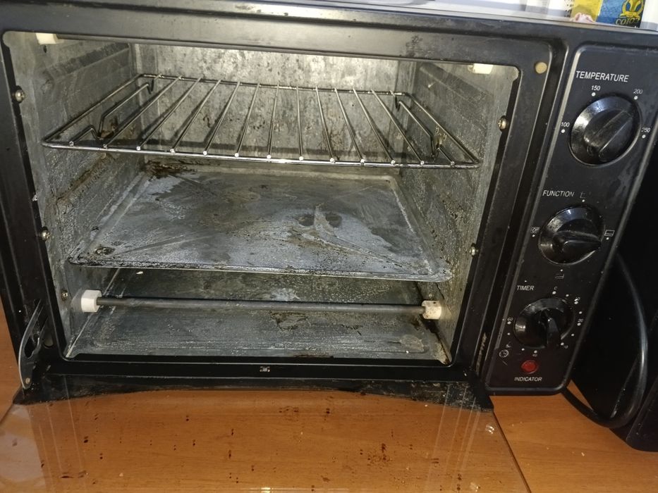 Продам рабочую духовку