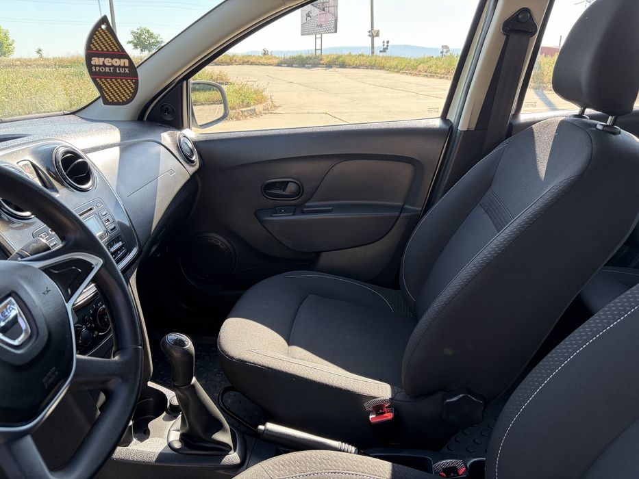DACIA Logan 2019 — imagine 2