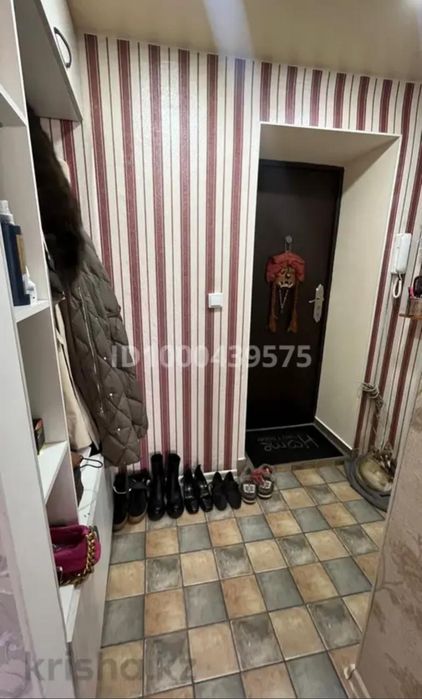 Продам трёх комнатную квартиру.