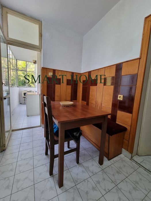 Дава се под наем Тристаен апартамент в Велико Търново, Колю Фичето - 65 кв.м за 280.5 € - Снимка #1