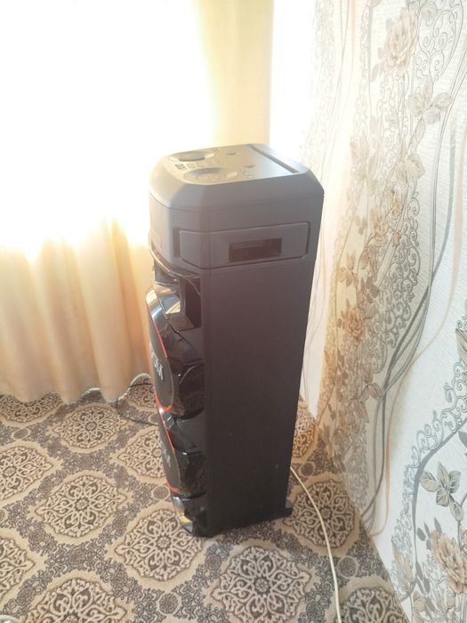 Продам музыкальный центр