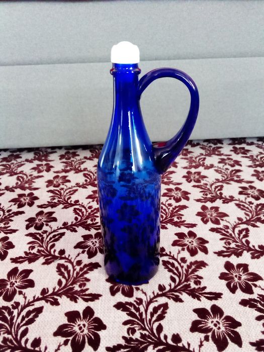 Бутыль 1 литр с ручкой