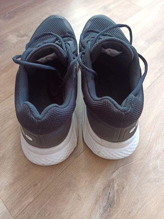 Nike Run Swift 2, Negru 47