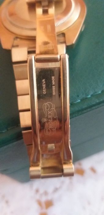 Vand ceas Rolex aurit mecanism  automat