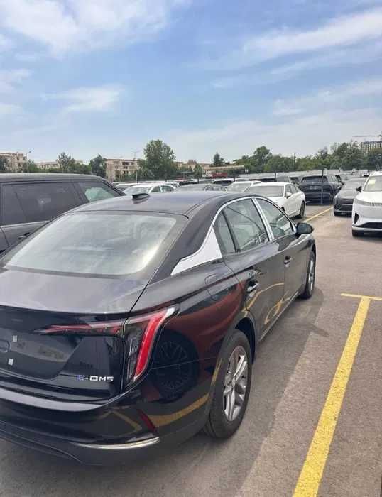 hongqi eqm5 Продажа за наличные и халяльная продажа в рассрочку