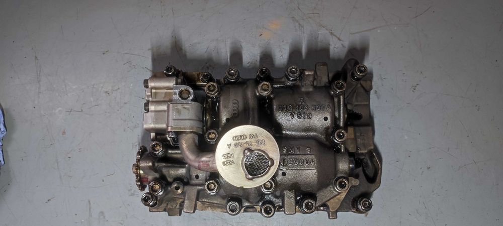Pompa ulei volkswagen cod motor BHW cod 03G103537A