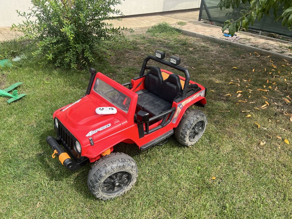 Masina electrica pentru copii 2-6 ani
