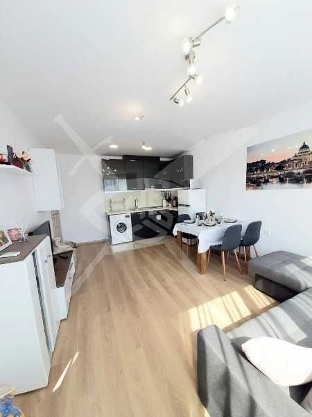 Двустаен апартамент в кв. Възраждане, гр. Бургас