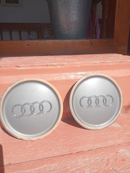 Колпаки на Ауди 2 штук