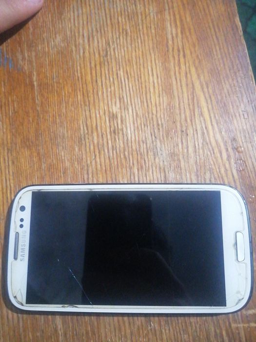 Samsung s3 sotiladi