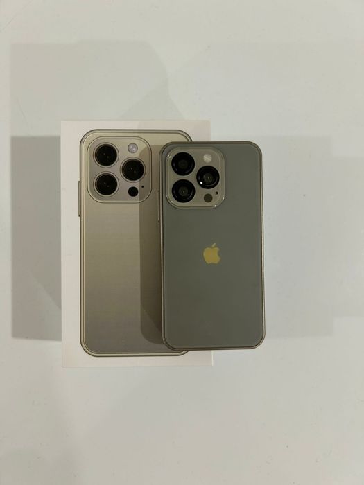 Продам Айфон 15 про Макс мини