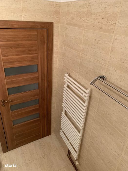 Apartament cu 1 camera etaj 1 din 3,  boxa si parcare, Gruia