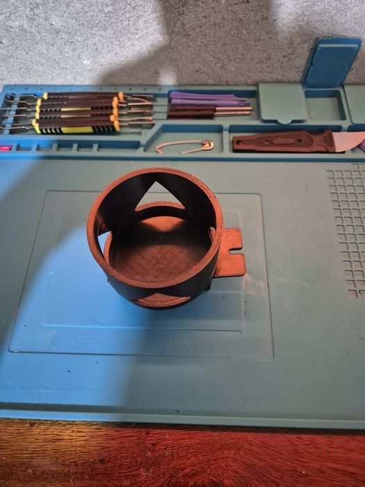 Поставка за чашка  за ауди а3 8п