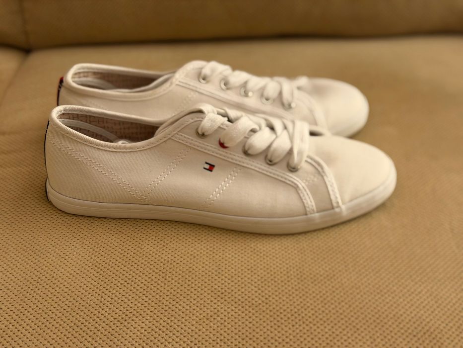 Tommy Hilfiger sneakers