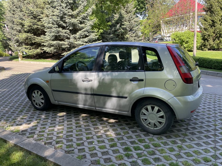 Vand Ford Fiesta 2002