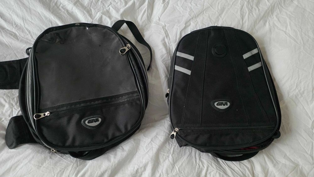 Set genți Givi prindere magnetica pentru moto tank bag