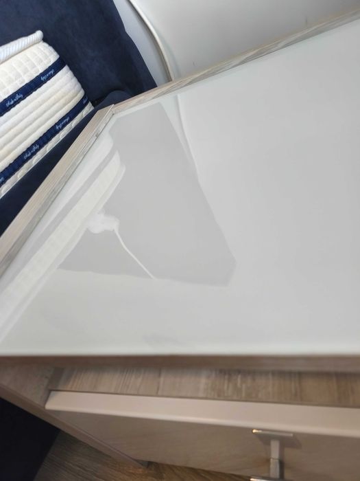 Comoda și două noptiere