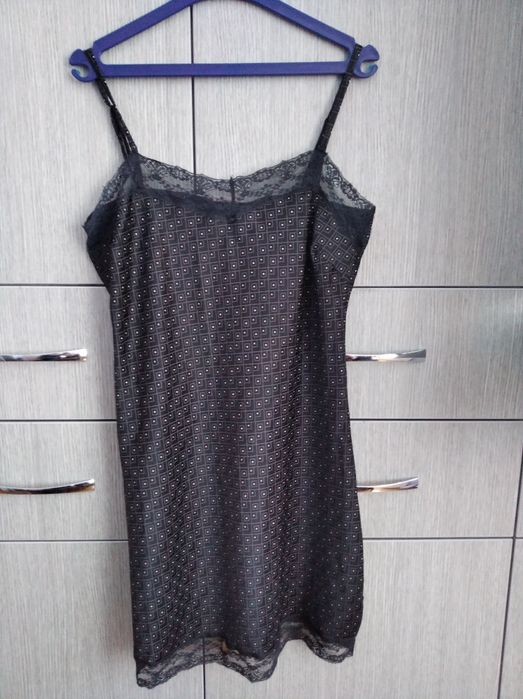 Дамска  сатенена нощница - 8 лв.