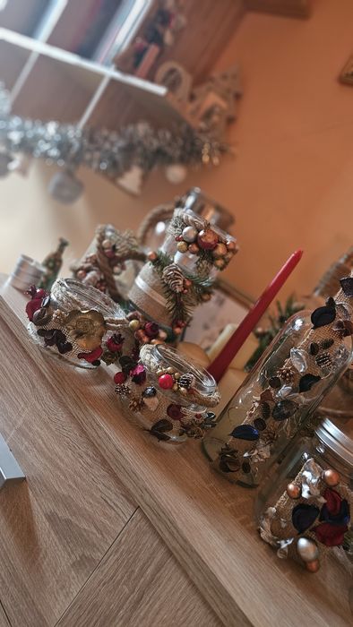 Коледни светещи бутилки и свещници- ръчна изработка.