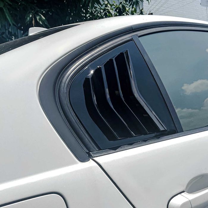 Ornamente Lip Extensii Parasolar Geam Spate Louver BMW Seria 3 E90, Negru
