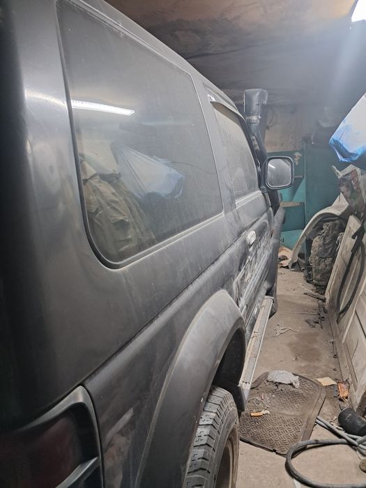 Продам кузов Паджеро2