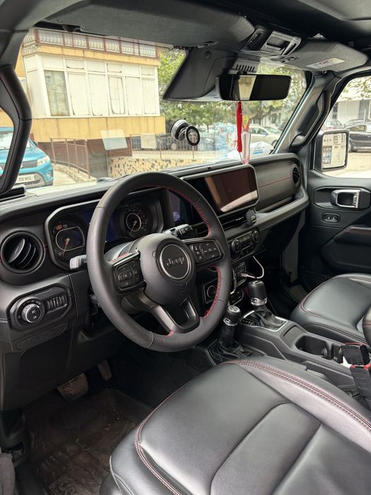 Jeep rubicon de vanzare