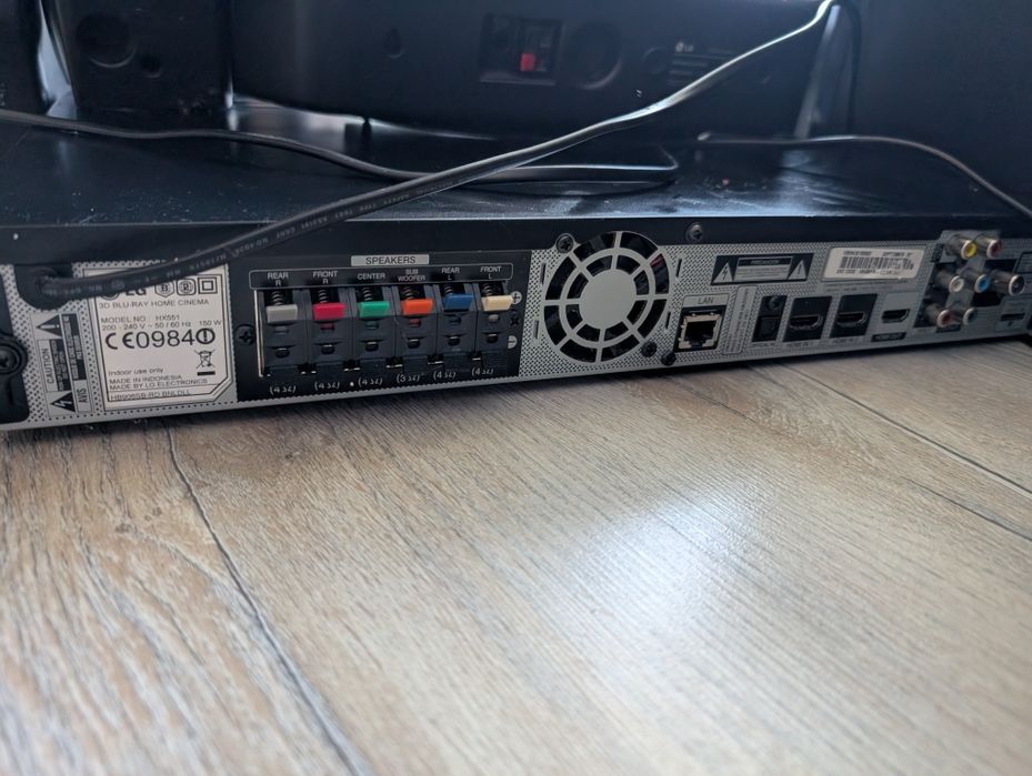 Sistem 5.1 Home cinema LG HX551 1100W