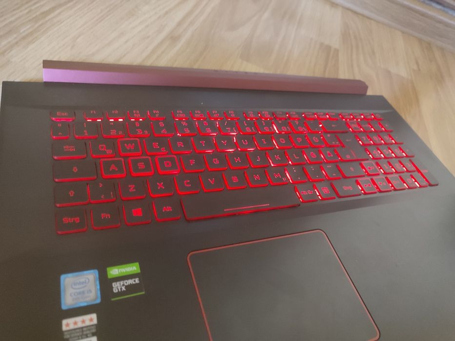 Carcasa Completa cu Tastatura ILUMINATA - Acer Nitro 5 AN517-51