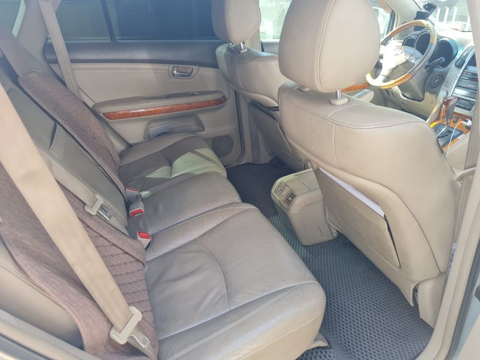 Продается авто Lexus RX330 рестайлинг