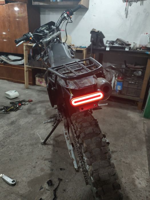 Мото эндуро 250.