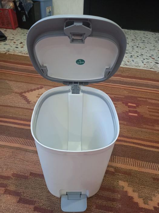 Продаю набор в уборную