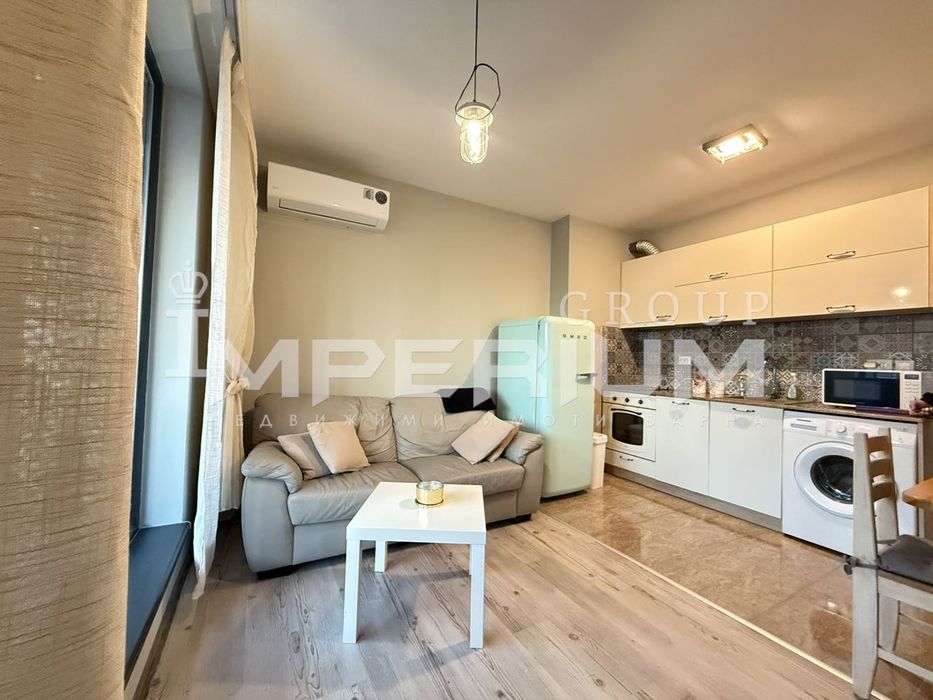 ЕКСКЛУЗИВНО! Двустаен обзаведен апартамент под наем в района на кв. Л