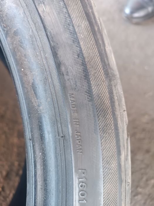 Продаются шины разные по размерам