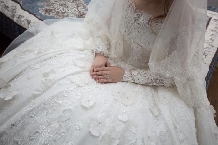 Срочно продам свадебное платье.